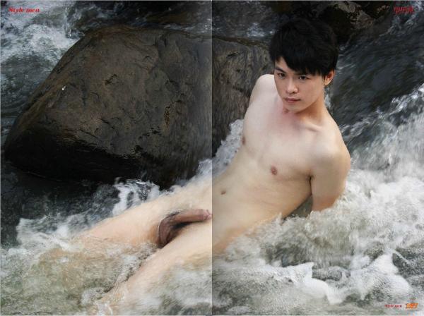 PHOTO-SET-STYLE-MEN-34-–-MORI-BOY-OUT-DOOR